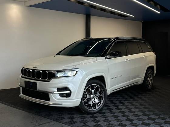 JEEP COMMANDER 1.3 T270 TURBO FLEX OVERLAND AT6 JEEP COMMANDER 1.3 T270 TURBO FLEX OVERLAND AT6